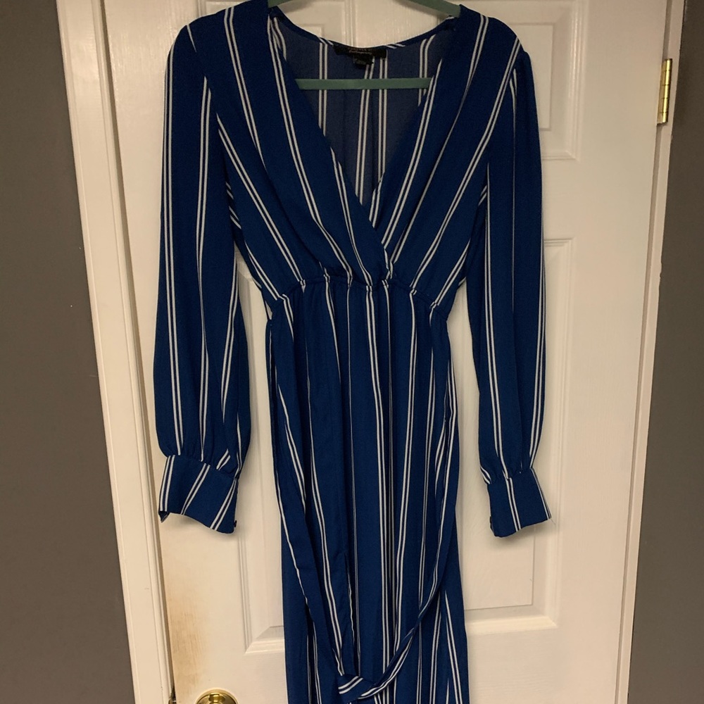 Long dress with side slit